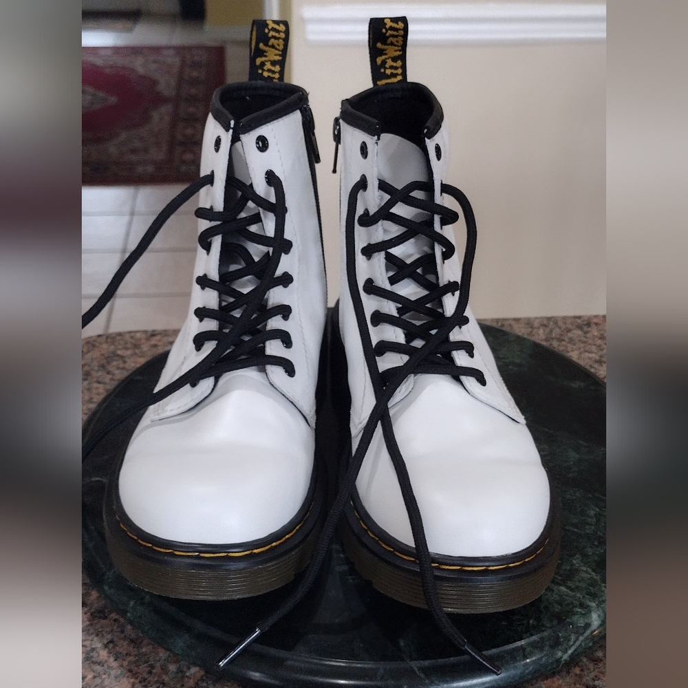 Dr. Martens  Boot size 5